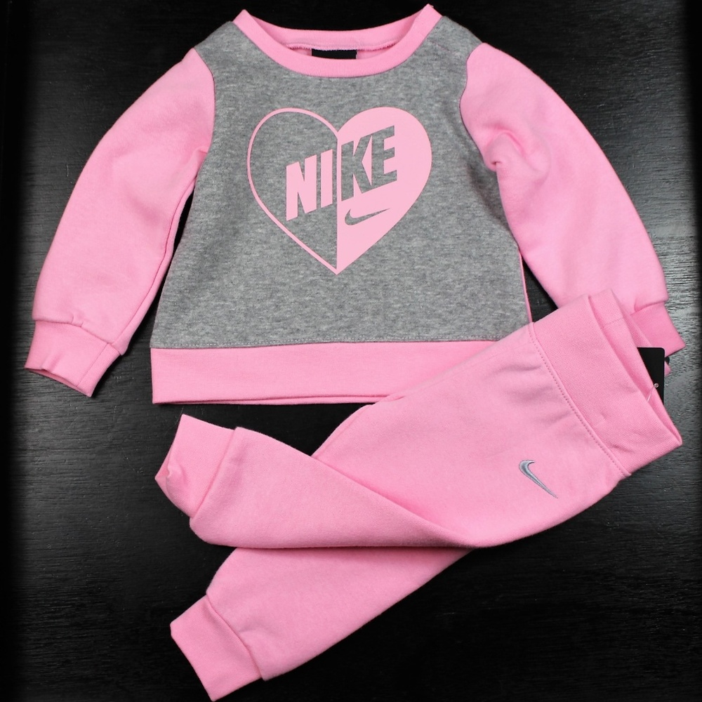 Nike Baby Girl 2 Piece Warm Set Pink